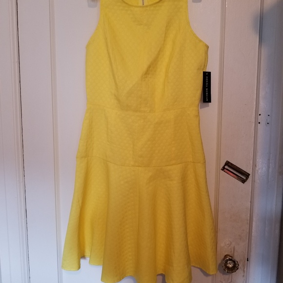 Donna Morgan yellow dress NWT - Picture 2 of 4